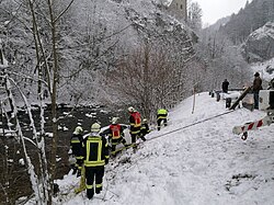 2022-04-03 (100) Technical deployment, B 39, Weißenburggegend, Frankenfels, Austria.jpg