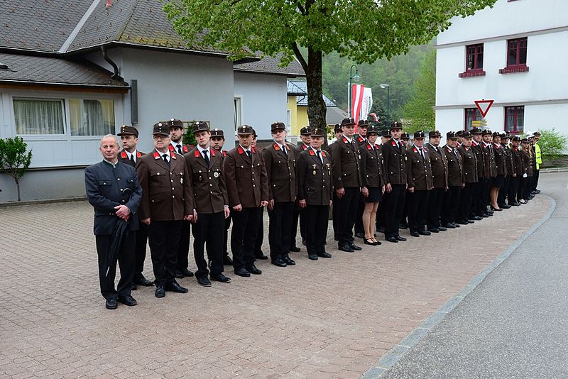 Datei:2017-05-07 Gründungsversammlung der Freiwilligen Feuerwehr Weißenburg (41).jpg