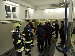 2017-11-18 (101) Abnahmeprüfung Technischer Einsatz der Freiwilligen Feuerwehr Weißenburg.jpg