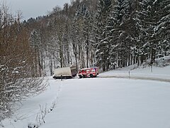2021-01-18 (102) Rescue of a truck in Weißenbach, Texingtal, Austria.jpg