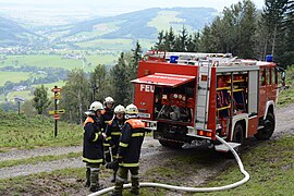 2016-10-08 (02) Cross-district firefighters exercise at Schwabeck, Frankenfels.jpg