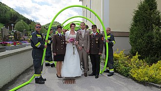 2017-05-13 Hochzeit von Sandra Zauzal und Erhard Schagerl (03).jpg