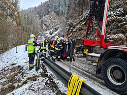 2021-03-19 (102) Rescue of a car on the B 39 Pielachtal road near Weissenburg, Frankenfels, Austria.jpg